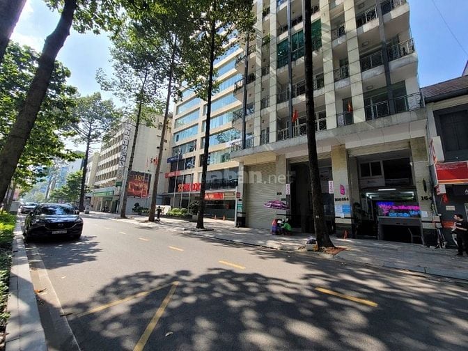 Mặt tiền Nguyễn Công Trứ, DT 4,5x21,5m, Hầm 5 lầu, 68 tỷ giảm gá 62 tỷ