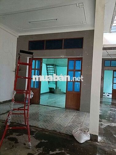 🍒Cho thuê nhà cấp 4 MT 1076 Nguyễn Văn Tạo NB*Dt 7x40*3pn* Giá 14tr