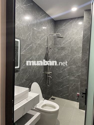 Chính chủ bán nhà mặt tiền bàu cát 2 mới đẹp