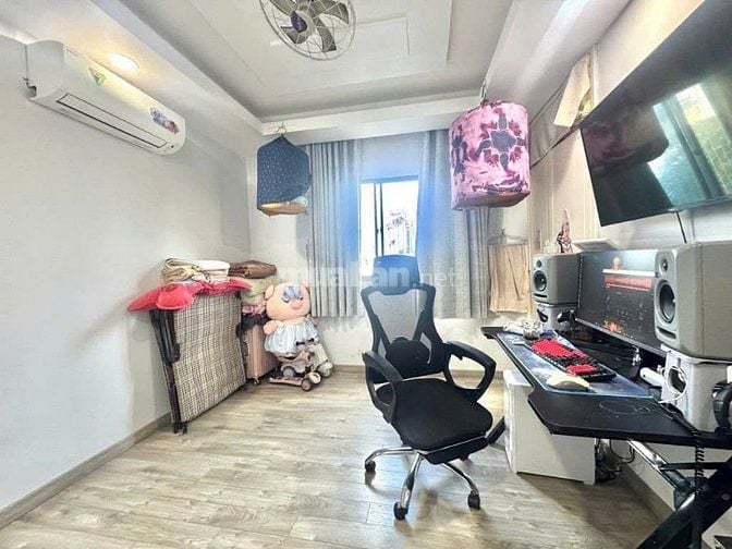 Chung cư Thái An, Nguyễn Văn Quá, Q12: 110m2, 3p ngủ, full NT, 9tr5