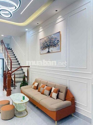 Nhà  kế bên Eon Tân Phú HXH. 2 tầng 3pn 2tolet sổ đẹp gia 5ty7