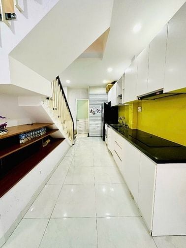 Bán nhà 408/6/15A Chu Văn An P12 BT chính chủ