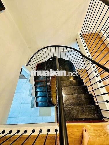 🛑 CHO THUÊ NHÀ MẶT TIỀN: TÔN ĐẢN - ĐOẠN GẦN BẾN XE