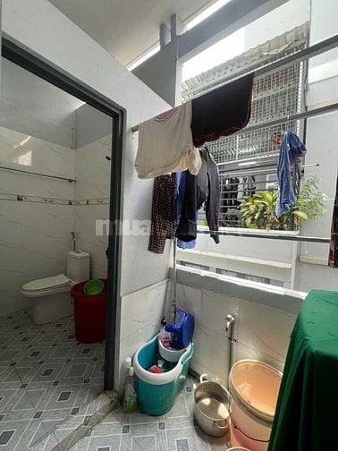 Giảm giá chào gần 1 tỷ - Bán Nhà 2 mặt tiền xe hơi trước sau. Quận 10