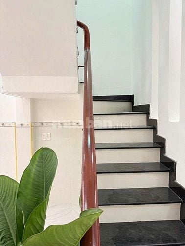 Cuối năm bán gấp nhà Huỳnh Văn Bánh, Phú Nhuận, (59m2), chỉ 2tỷ580