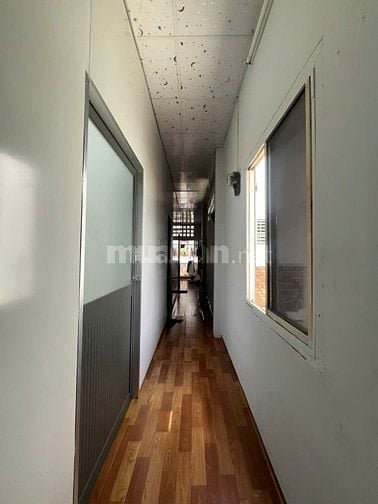 Giảm giá chào gần 1 tỷ - Bán Nhà 2 mặt tiền xe hơi trước sau. Quận 10