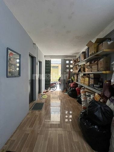 Giảm giá chào gần 1 tỷ - Bán Nhà 2 mặt tiền xe hơi trước sau. Quận 10