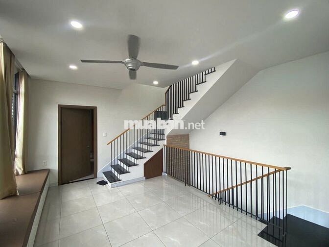 BÁN NHÀ ĐẸP NHẤT LINH CHIỂU GIÁ CỰC RẺ !!!!!!