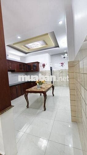 Hương Lộ 2 – Nhà 1T2L, 4x14m, hẻm 8m thoáng sạch