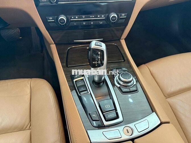 BMW 730LI đăng Ký 2012 1 chủ Đen nội thất nâu