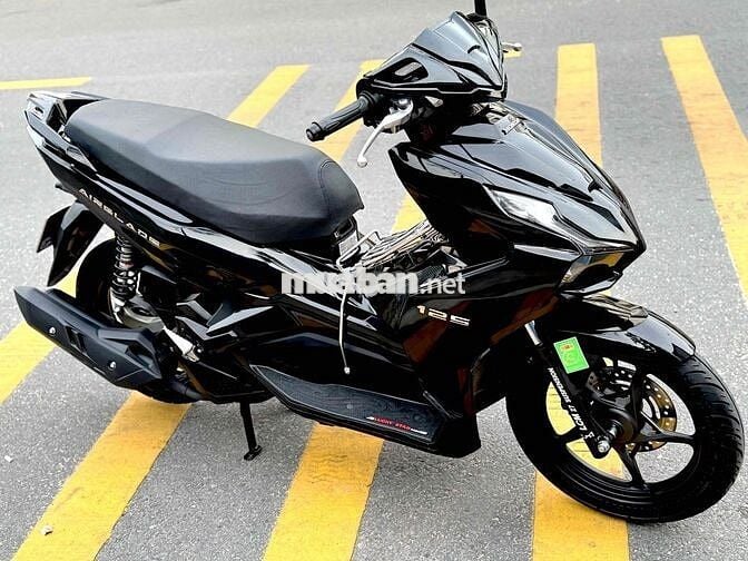 Airblade 125 mẫu 2022 đen bản đặc biệt máy zin100%