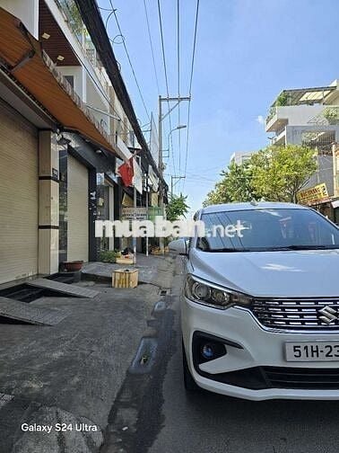 Suzuki Ertiga Sport 2020 Trắng