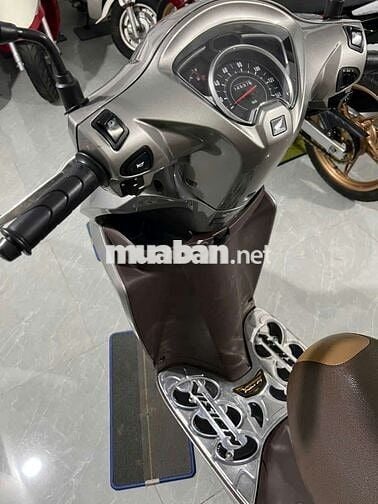 Honda Vision 2020 Xám bê tông