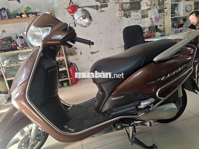 Honda Lead màu Nâu
