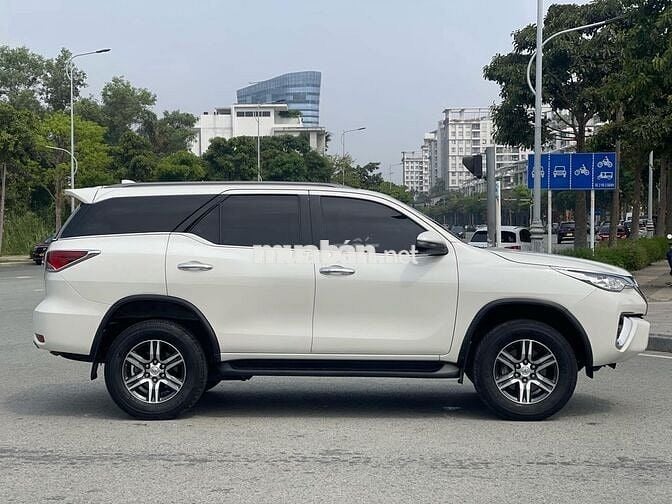 Toyota Fortuner 2020 2.7V 4x2 AT - 39,000 Km cọp.