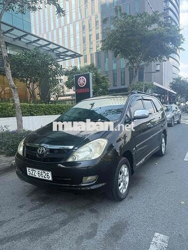 Toyota Innova 2006 G - 240000 km