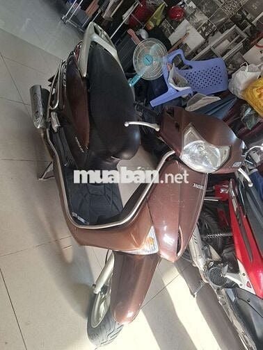 Honda Lead màu Nâu