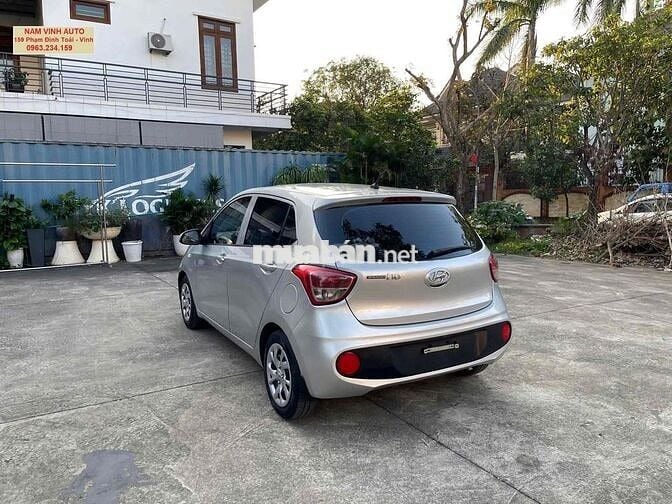Hyundai Grand i10 siêu đẹp zin từ đầu