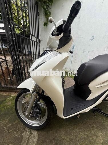 sh150-2022-xe chính chủ ký giấy