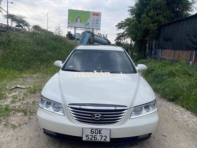 Hyundai AZERA std màu trắng