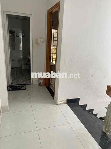 Chính Chủ, Bán Nhà Một Trệt Một Lầu 5*17.3, 3PN, 2WS, Hoàn Công Đầy Đủ