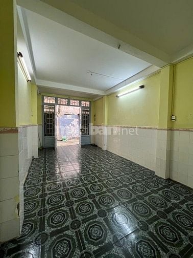 Nhà Hẻm Xe Hơi- 185/6 Nguyễn Lâm, P.7, Q.10. 3.4m x 11.6m. DT đất 40m.