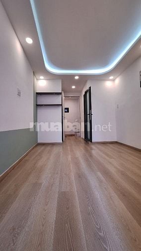 Nhà tuyệt đẹp, DTSD 69m2, 1trệt, 2 lầu, H18A Trần V Thành, P8, Q8