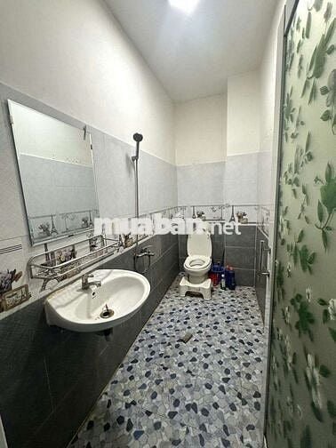 Nhà TRƯƠNG PHƯỚC PHAN [4X11, 3 lầu, 4pn, 3toilet] 10tr/tháng