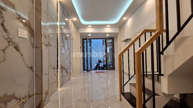 Nhà tuyệt đẹp, DTSD 69m2, 1trệt, 2 lầu, H18A Trần V Thành, P8, Q8