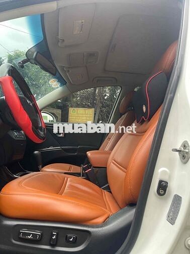 Hyundai AZERA std màu trắng