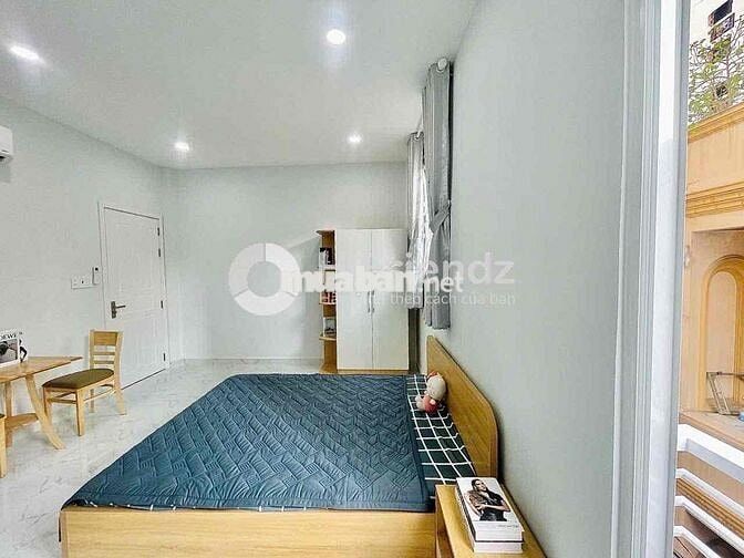 Cho thuê phòng ngay Điện Biên Phủ Q3 gần CÔNG TRƯỜNG DÂN CHỦ 28m2