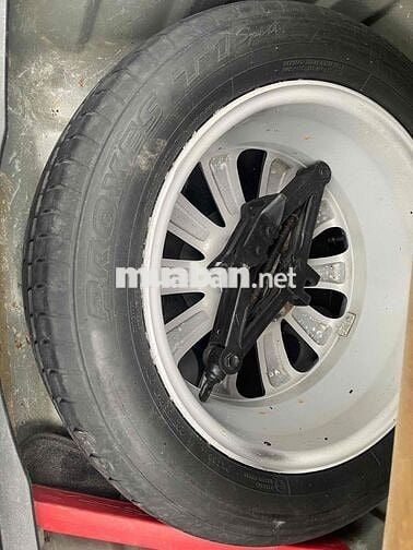 Hyundai AZERA std màu trắng