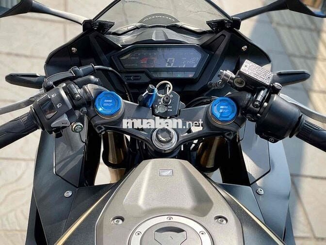 Honda CBR150R 2025 Đen 2700km