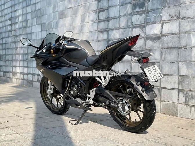 Honda CBR150R 2025 Đen 2700km