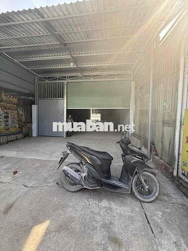 cho thuê MTKD an dương vương p16 q8 DT 300m giá 30tr