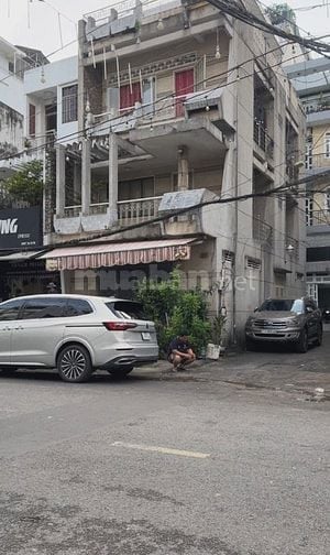 Nhà Hẻm Xe Hơi- 185/6 Nguyễn Lâm, P.7, Q.10. 3.4m x 11.6m. DT đất 40m.