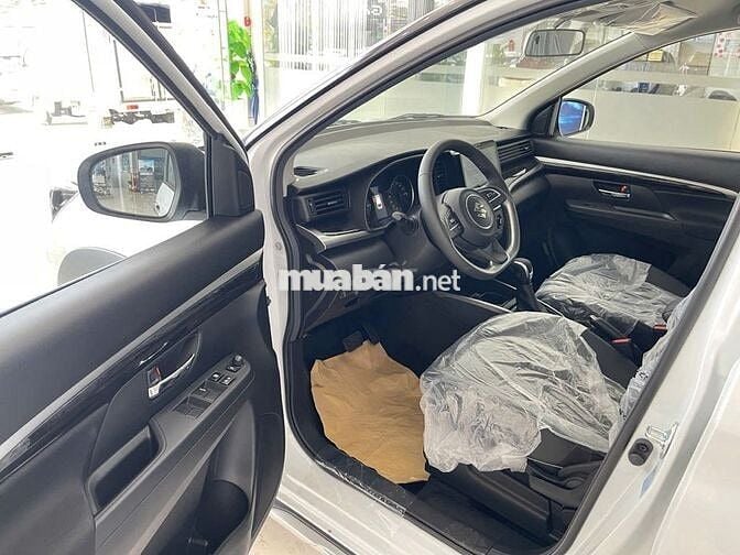 Suzuki XL7 Hybrid 2025 Trắng