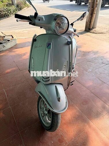 Bán xe Vespa nguyên bản đời cao