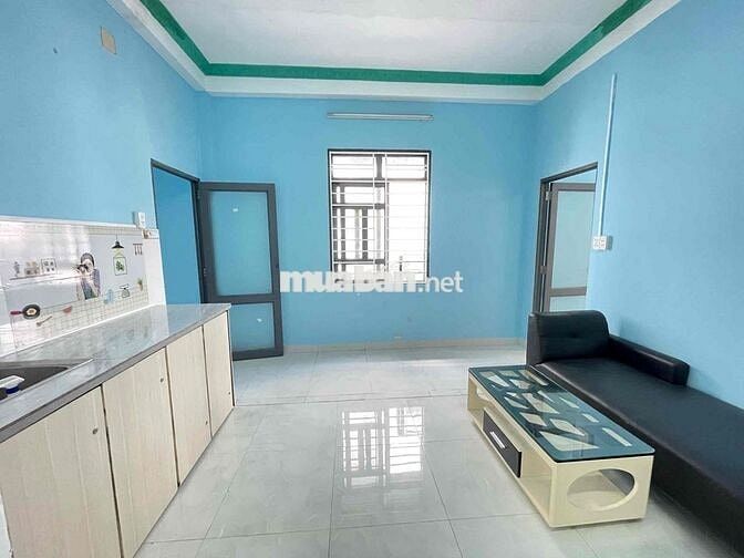 Phòng full nội thất đẹp sạch sẽ- tách bếp cửa sổ 3