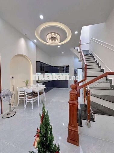 BÁN NHÀ HXH1/ 6M THÔNG SỐ 8-BHH DT 4*16.5M TRỆT 2 LẦU ST 2PN2WC PK-PB