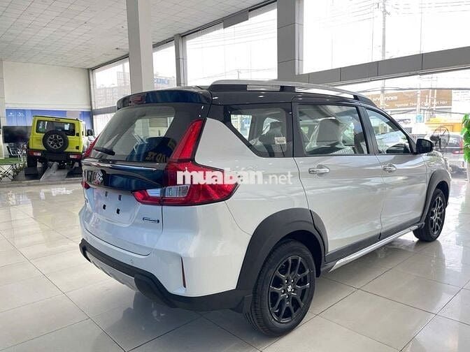 Suzuki XL7 Hybrid 2025 Trắng