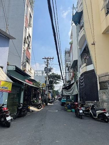 Chỉ 4 tỷ hơn - Kinh Doanh gần MT Kênh Tân Hoá - Ngang 5M SD 85m2