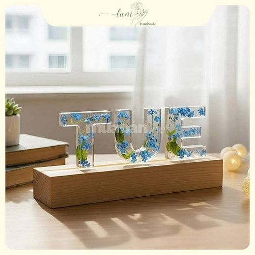 Đèn ngủ theo tên yêu cầu LN01 kèm charm