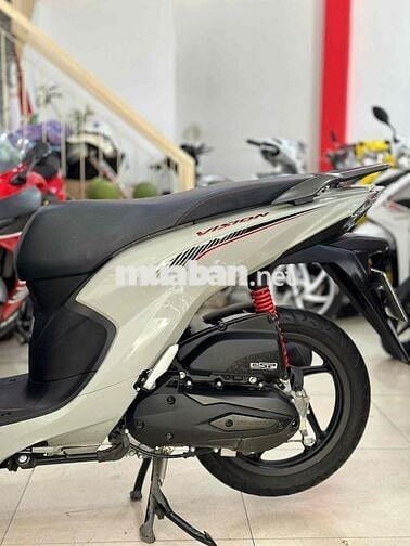 Honda Viosn 2024.BS72.PBĐB chính chủ.odd 8000km