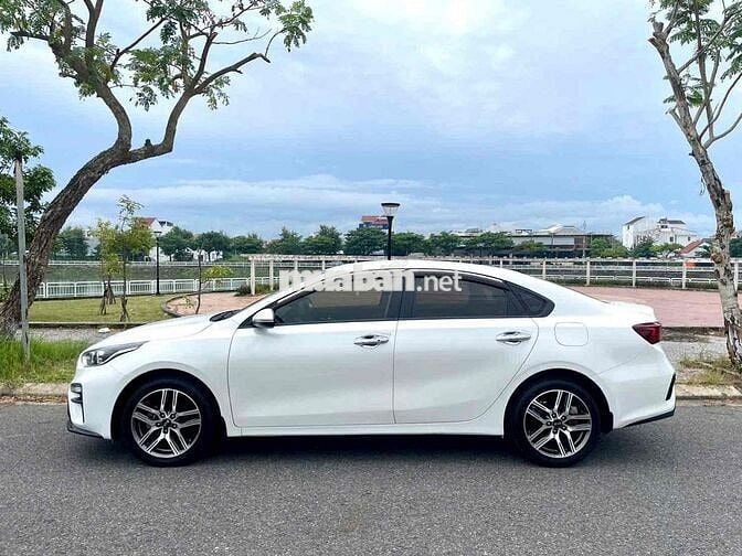 Kia Cerato 2019 1.6 MT - 120000 km