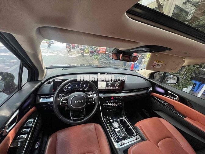 Kia Carnival 2024 Đen 40000 km