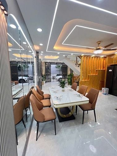 Chính chủ ký gửi nhà đường Võ Văn Tần P5 Q3 60m2 hẻm oto5m Chỉ 4tỷ hơn