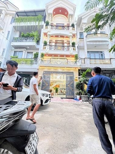 Chính chủ ký gửi nhà đường Võ Văn Tần P5 Q3 60m2 hẻm oto5m Chỉ 4tỷ hơn