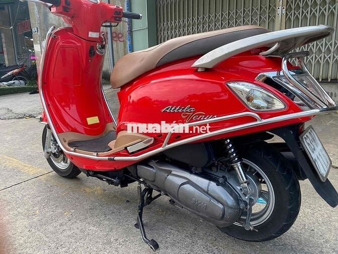 Elizabeth Venus 125Fi