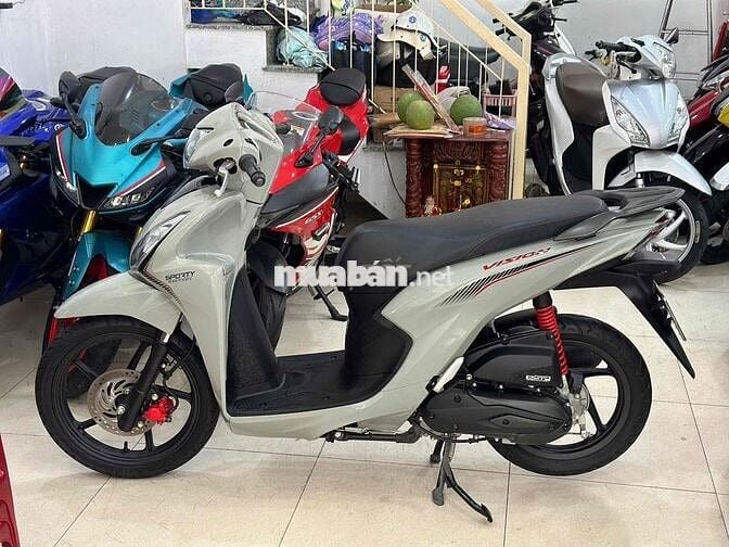 Honda Viosn 2024.BS72.PBĐB chính chủ.odd 8000km